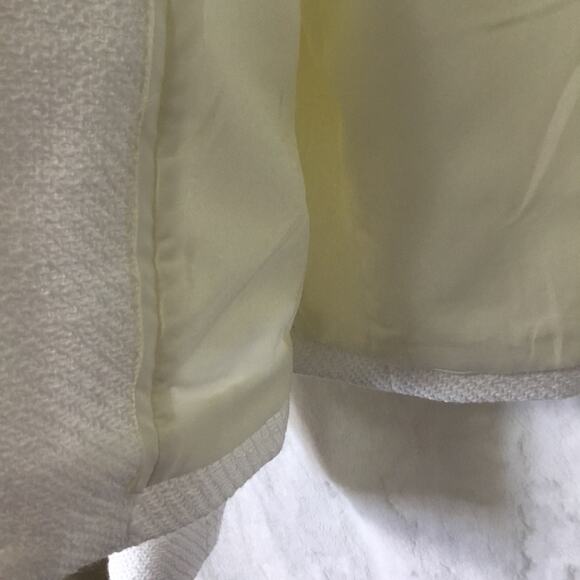 J.Crew White Tweed Lady Jacket with Gold Buttons - Picture 15 of 16